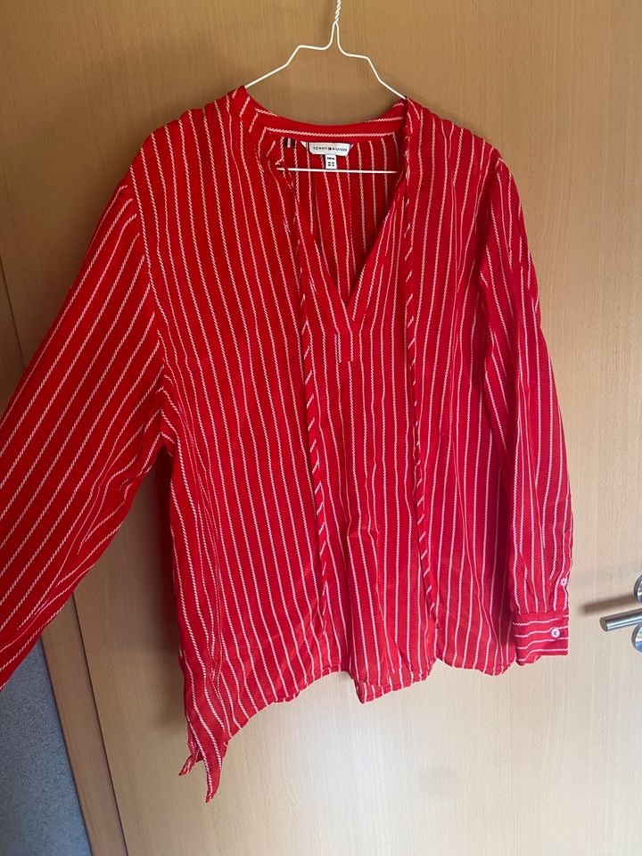 ‼️ Wunderschöne edle Bluse, Tommy Hilfiger, modern, Gr.46 in Windhausen