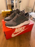 Nike Air Huarache Run Ultra Gr. 44,5 Nordrhein-Westfalen - Stolberg (Rhld) Vorschau