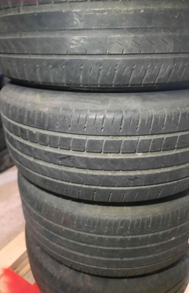 Alufelgen Borbet 8,5jx18 Reifen 235/50 R18 Pirelli Sommerräder in Pfedelbach