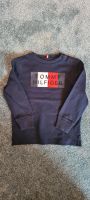 NEUWERTIG Longsleeve dunkelblau Gr 92 Tommy Hilfiger Kr. München - Kirchheim bei München Vorschau