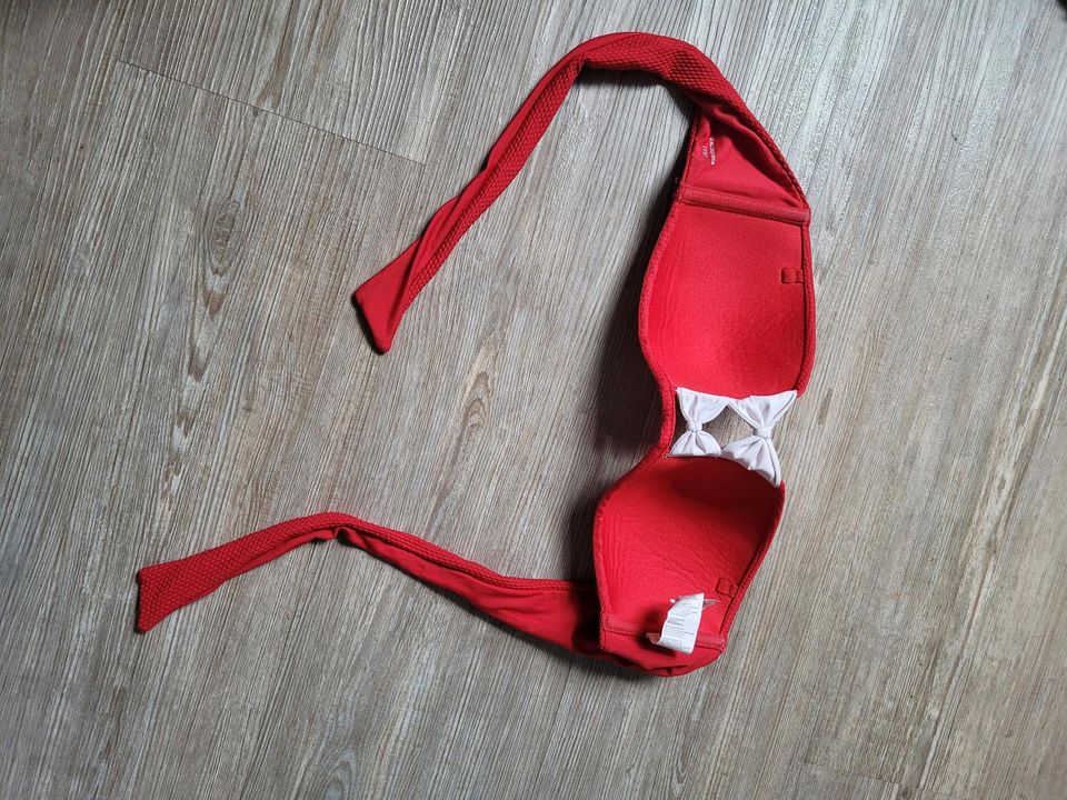 Calzedonia Bikinitop Bandeautop rot weiß Schleife 2 34 in Weyhe