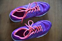 Laufschuhe - selten getragen 39 von Crane - Sportschuhe Bayern - Vilgertshofen Vorschau