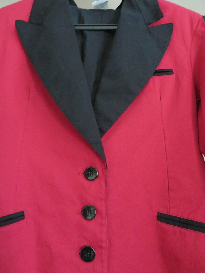 Außergewöhnlicher Blazer rot schwarz Gr. 40 M wie neu ! Bicolor in Hamburg  - Wandsbek | eBay Kleinanzeigen ist jetzt Kleinanzeigen