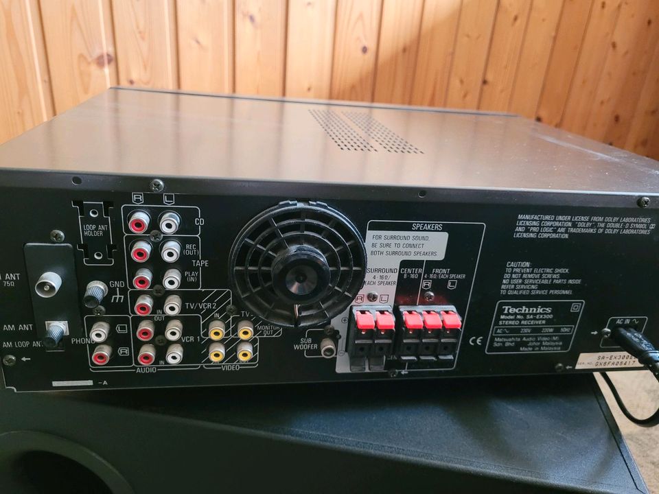 Technics Stereoanlage: Receiver/Tuner + Doppelkassettendeck in Holle