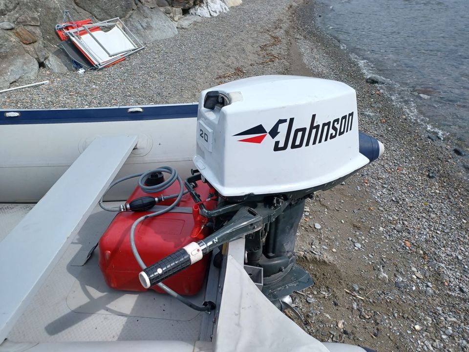 Johnson Motor mit Schlauchboot in Kressbronn am Bodensee