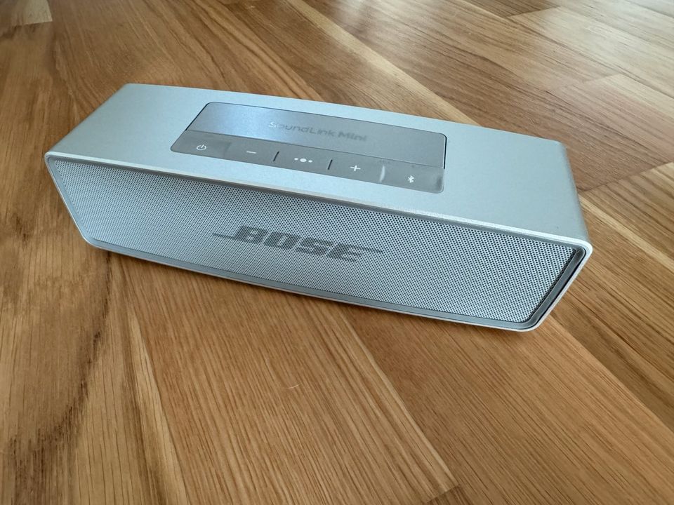 Bose Soundlink Mini II - Bluetooth-Lautsprecher inkl. Zubehör in Braunschweig