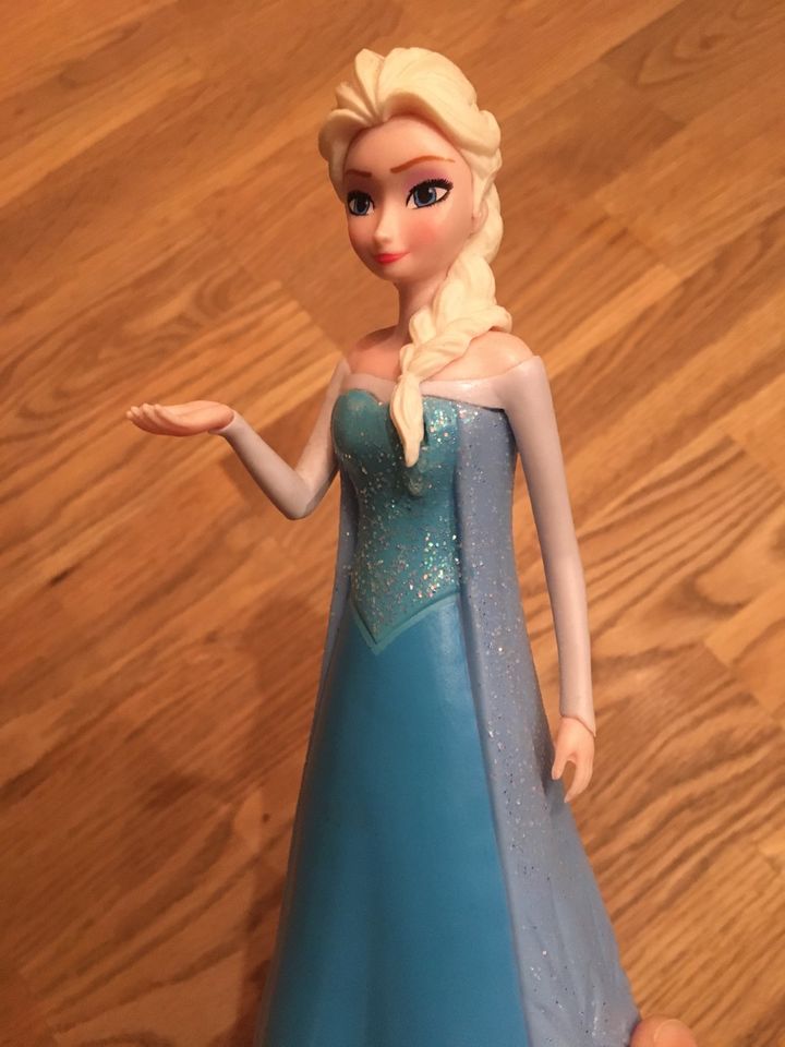 Disney Frozen Elsa, ca. 24 cm, mit Glitzer & Geheimversteck in Hörselberg-Hainich