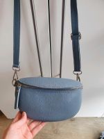 Bauchtasche, Crossbody Bag, Leder, Jeansblau, made in Italy Niedersachsen - Vechta Vorschau