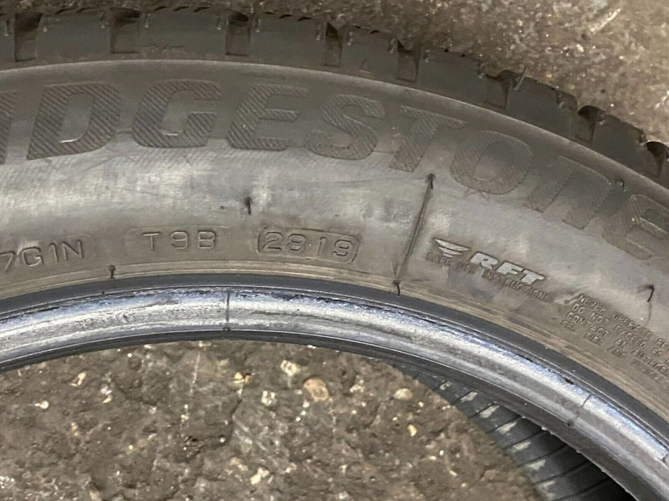 2x Winterreifen Bridgestone Blizzak Run Flat 225/50 R18 95H H79 in Kevelaer