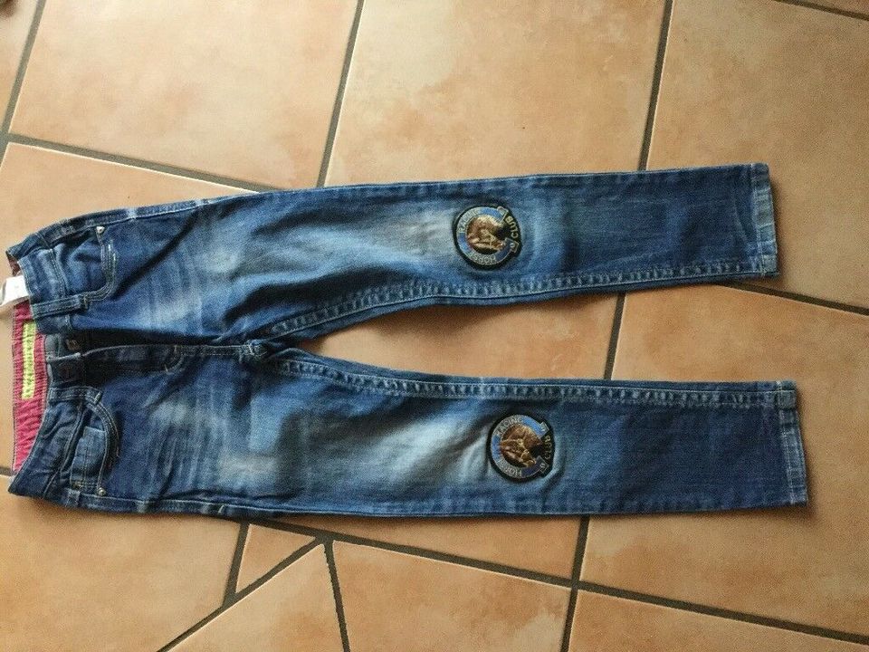 Jeanshose Röhrenjeans Jeans Hose von s.oliver Gr. 128/slim in Großostheim