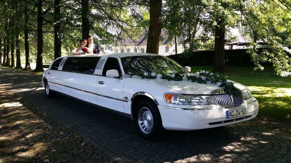 Stretchlimousine, Hochzeitsauto, Limousine, Chauffeurservice in Aachen