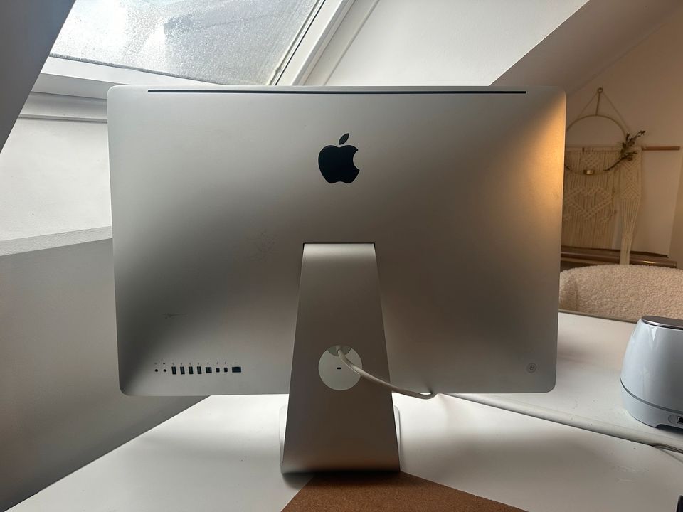 iMac 27 Zoll Mitte 2011 in Velbert