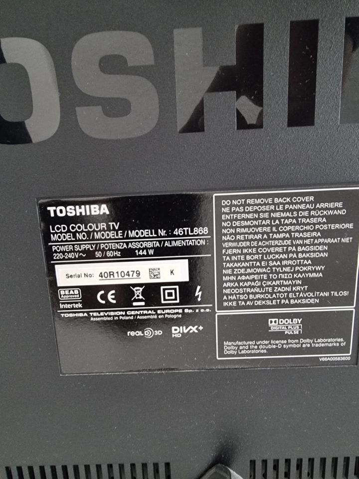 Toshiba Fernseher schwarz 46 Zoll in Nürnberg (Mittelfr)