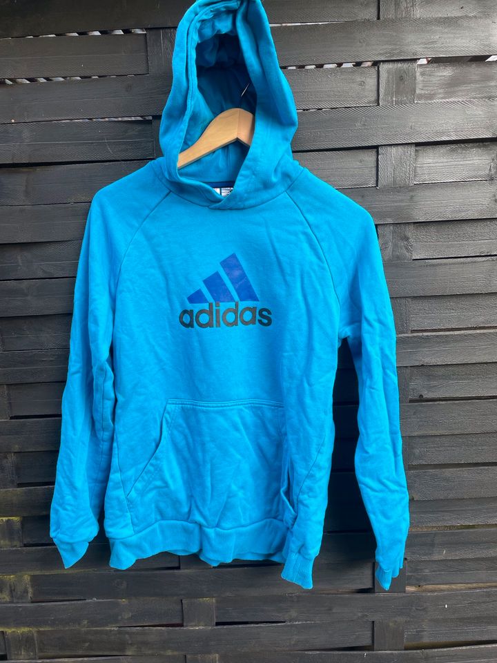 Adidas Pullover Hoodie Kinder gr. 176 in Schleswig-Holstein - Neumünster |  eBay Kleinanzeigen ist jetzt Kleinanzeigen