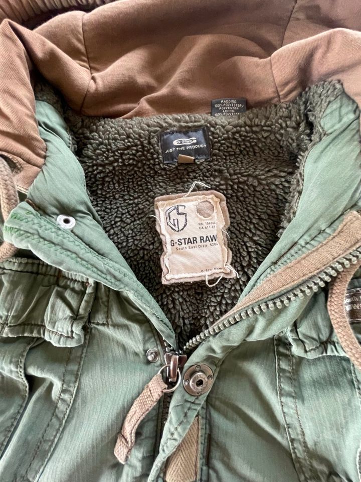 G-STAR RAW Jacke Gr. M Farbe olivgrün mit Teddyfutter neuwertig in Bad Nauheim