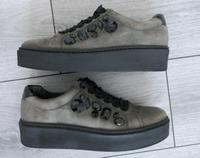 Hochwertige,trendige Tamaris Plateau Sneaker - Gr. 40! Neuwertig! Niedersachsen - Cuxhaven Vorschau