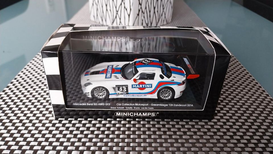 Martini Mercedes SLS AMG GT3 Car Collection Winner 12H 1:43 Umbau in Walluf