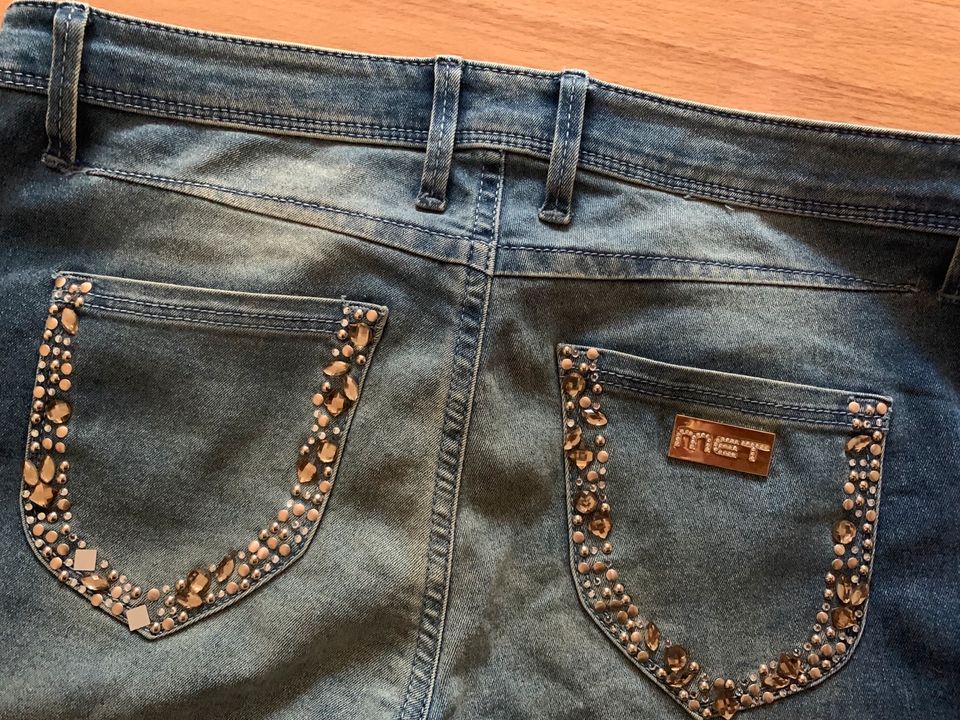 Met Jeans Damenjeans used Look Strass skinny Gr.28 Neuwertig in Berlin -  Hohenschönhausen | eBay Kleinanzeigen ist jetzt Kleinanzeigen