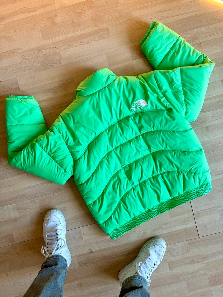 The North Face NSE 2000 Jacke Mantel Puffer Parka Coat TNF in Rösrath