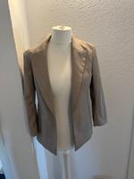 H&M Damen Blazer Jacke Gr. M beige Neu Hessen - Ulrichstein Vorschau
