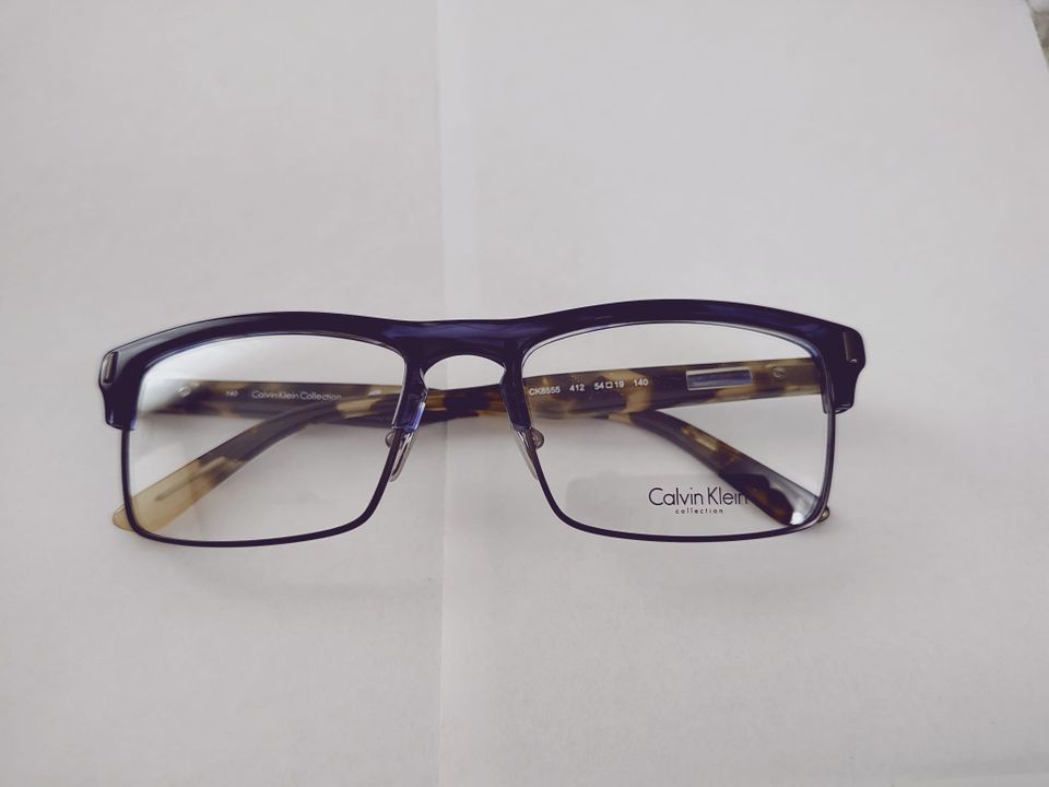 Brille Calvin Klein Brillenfassung CK-8555-412 Navy-Horn in Hildesheim