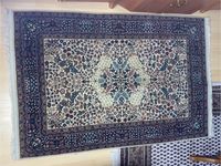 Blauer indischer Teppich aus echt Seide Nordrhein-Westfalen - Mönchengladbach Vorschau