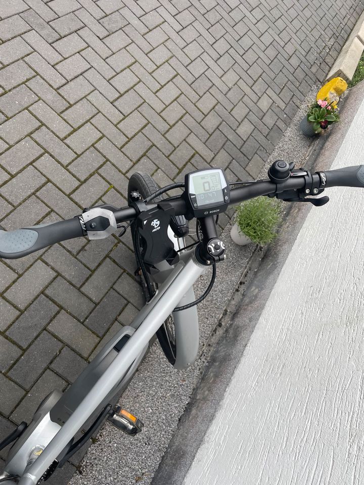 Ebike Damen von ave SH3 mit Bosch Motor in Vlotho