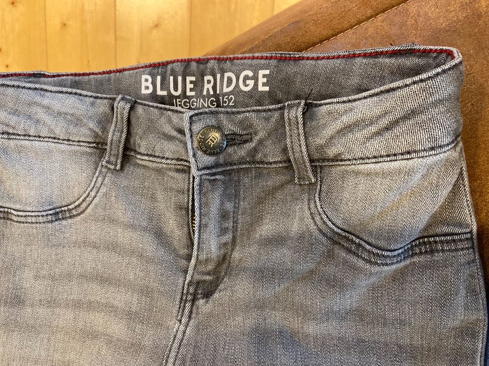 Kleiderpaket Mädchen Jeans 152/158 Only Tommy Hilfiger WE in Salzhemmendorf