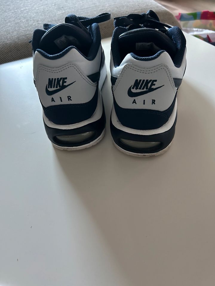 3x Nike Air Max Command je ca 4 mal getragen Größe 40,5&42,5 in Berlin