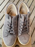 UGG Sneaker in Wildleder Gr. 38 Nordrhein-Westfalen - Hilden Vorschau