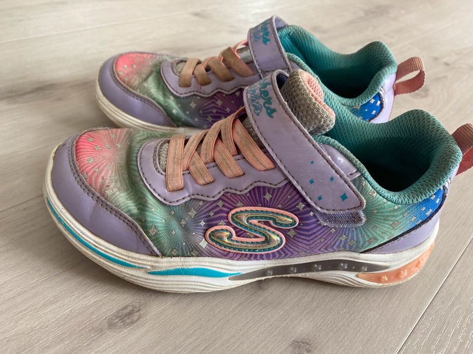 Sketchers Blinkis Turnschuhe Regenbogen leuchtend Gr.  32 in Neubrandenburg