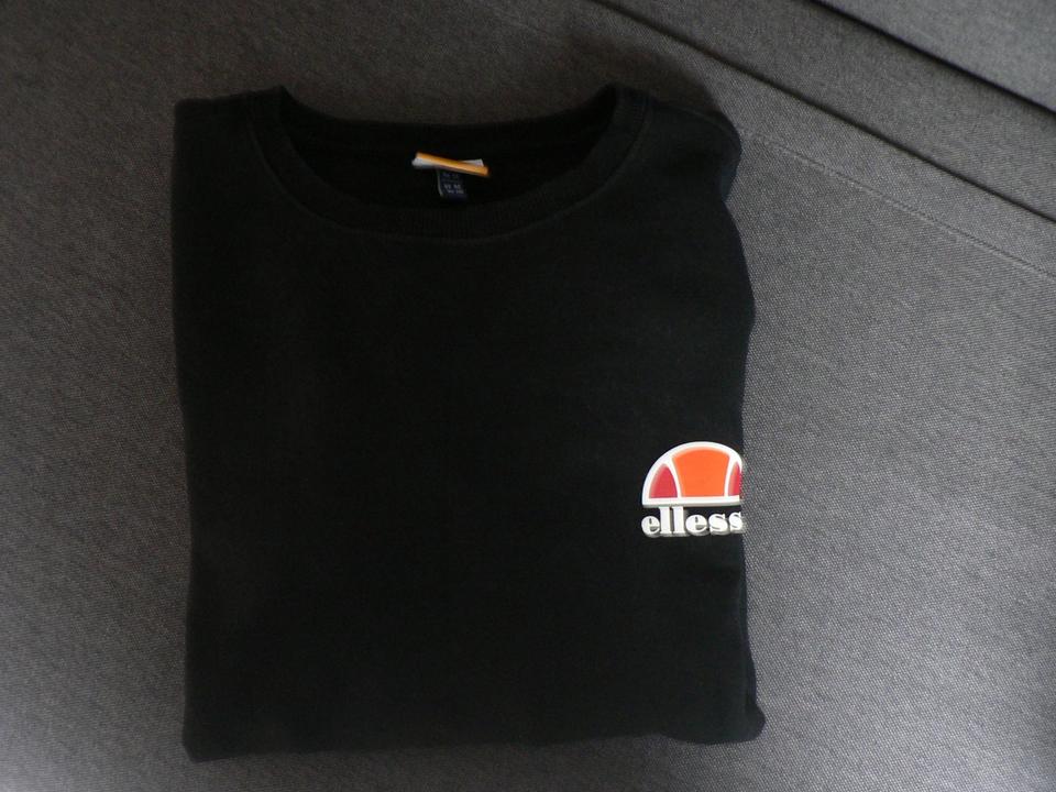 Sweatshirt ellesse black Pullover Sweater Gr M Gr. 164 in Nürnberg (Mittelfr)