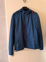 McNeal Jacke mit Kapuze Düsseldorf - Hassels Vorschau