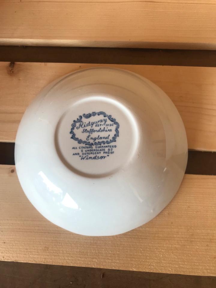 Dessertschälchen Salatschälchen Ridgway Staffordshire Windsor in Worms