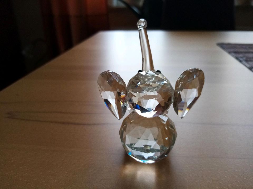 Echt Kristall Glas Elephant Elefant 9 cm hoch Deko Figur in Hamburg