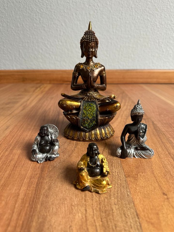 Buddha Sammlung in Langenfeld