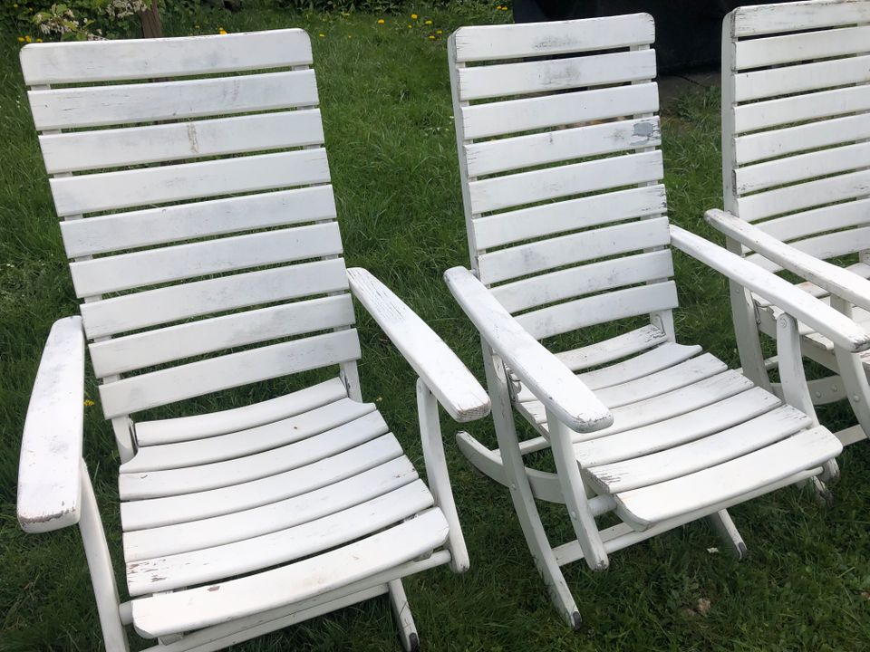 Gartenstühle gebraucht Holz weiß lackiert in Göttingen