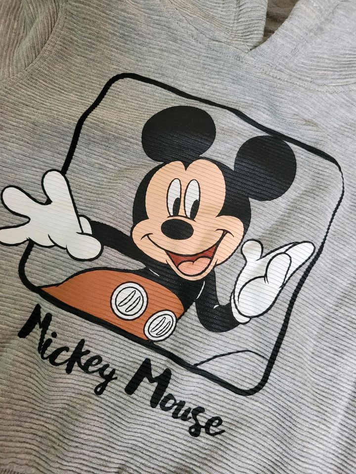 Hoodie mit Mickey in der Größe 92 in Freital