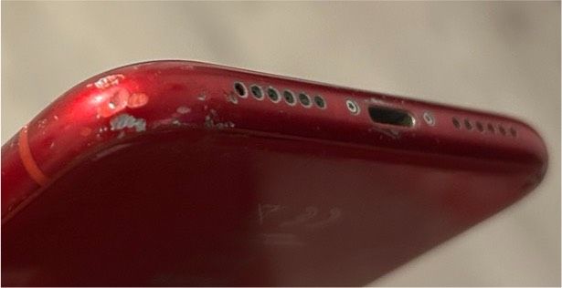 iPhone XR - 64 GB- Red (Display kaputt) in Wiesbaden