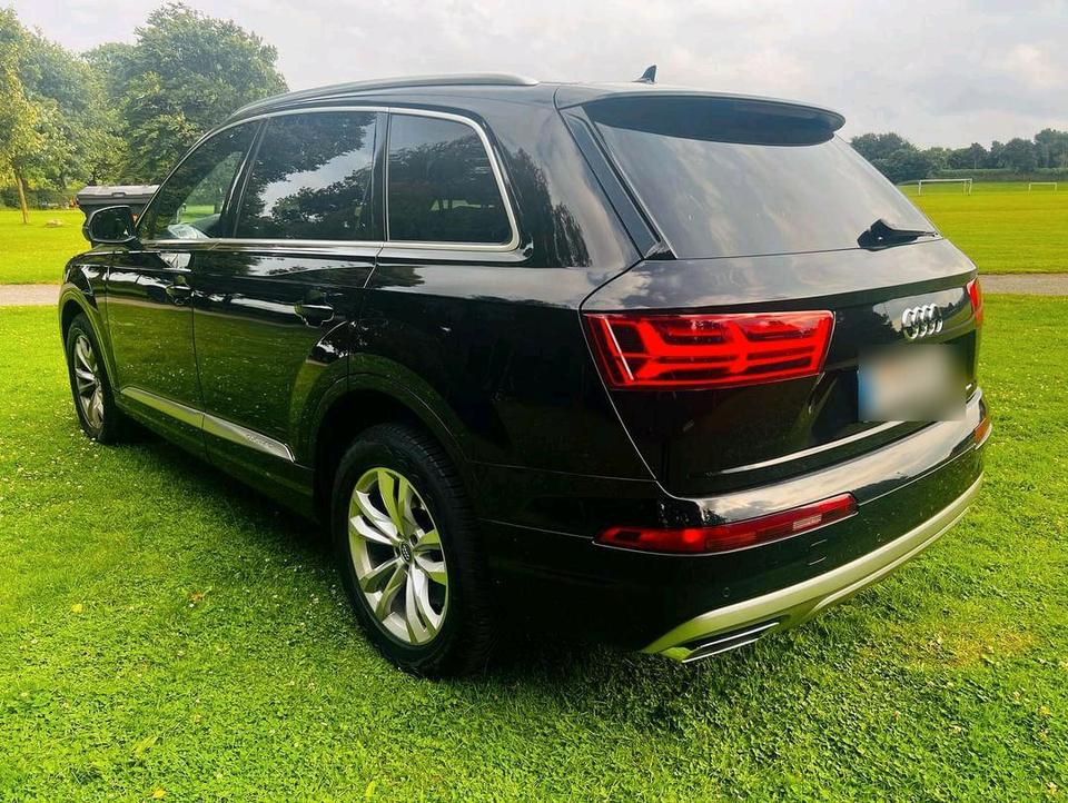 Audi Q7 3.0 TDI Quattro/7 Sitzer/Tüv NEU/AHK/Carplay/Bose in Aachen