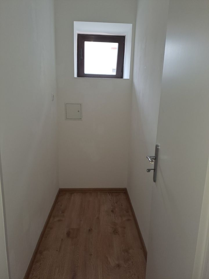 helle zentrale 1-Zimmerwohnung mit optional PKW-Stellplatz in Friedberg (Hessen)