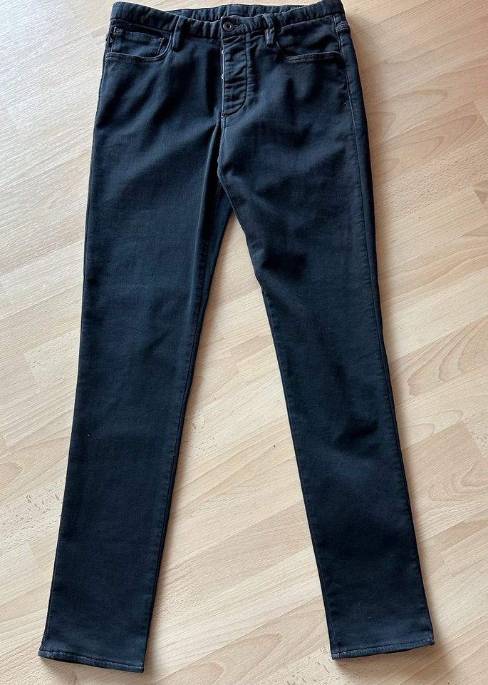 Herren Jeans  EMPORIO  ARMANI   -neuwertig- in Kelkheim