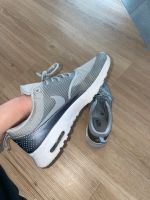 Nike Air Max Thea grau/silber Hessen - Schlitz Vorschau