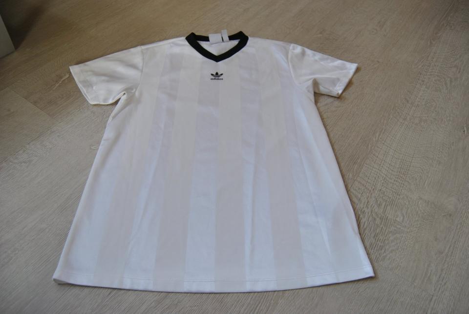 Adidas T-Shirt Shirt Trikot weiß Streifen Gr. 36 S - wie neu in Hohenhorn