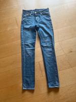 H&M Jeans  29 34 Slim denim Hose        schöne Waschung 170 176 Schleswig-Holstein - Raisdorf Vorschau