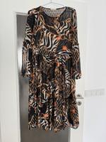 Midikleid schwarz orange gemustert Baden-Württemberg - Weinheim Vorschau