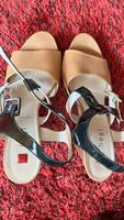 Neuw. Högl , sling Sandalen , gr. 38. 1/2, Lack und Glattleder Nordrhein-Westfalen - Neuss Vorschau