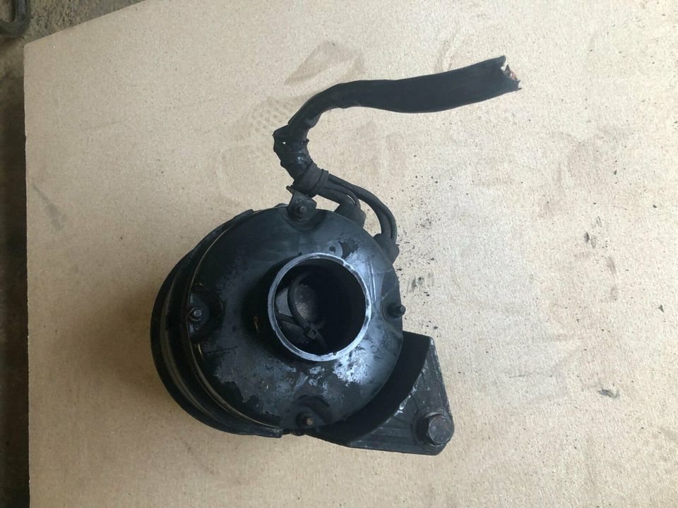 Lichtmaschine | BOSCH | 0 120 689 | 28 V | 70 A | in Eschenburg