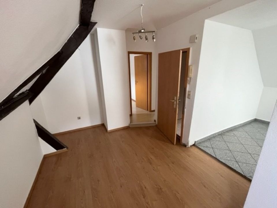 2-Zi Dachgeschosswohnung *Altbau* in Engelskirchen-Wiehlmünden ab sofort zu vermieten in Engelskirchen