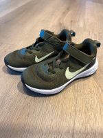 Nike Revolution Sneaker Kinderschuhe 28 Niedersachsen - Südbrookmerland Vorschau